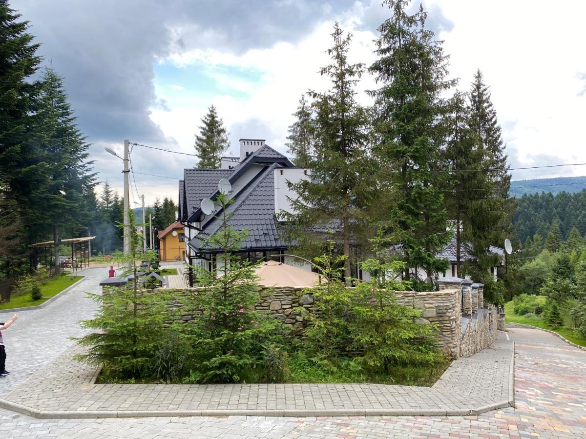 Феєрія Лісу Aparthotel Skhidnytsia Eksteriør bilde