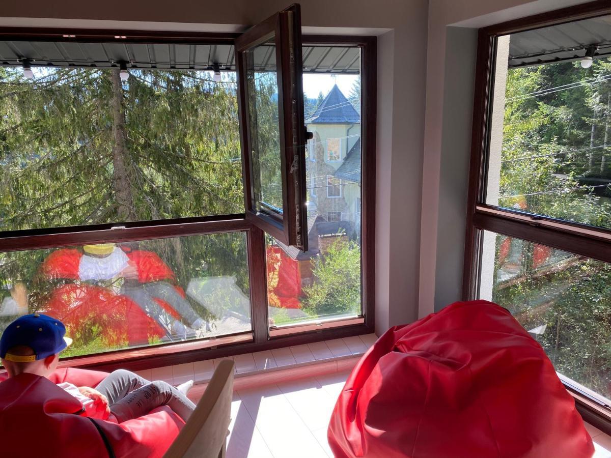Феєрія Лісу Aparthotel Skhidnytsia Eksteriør bilde