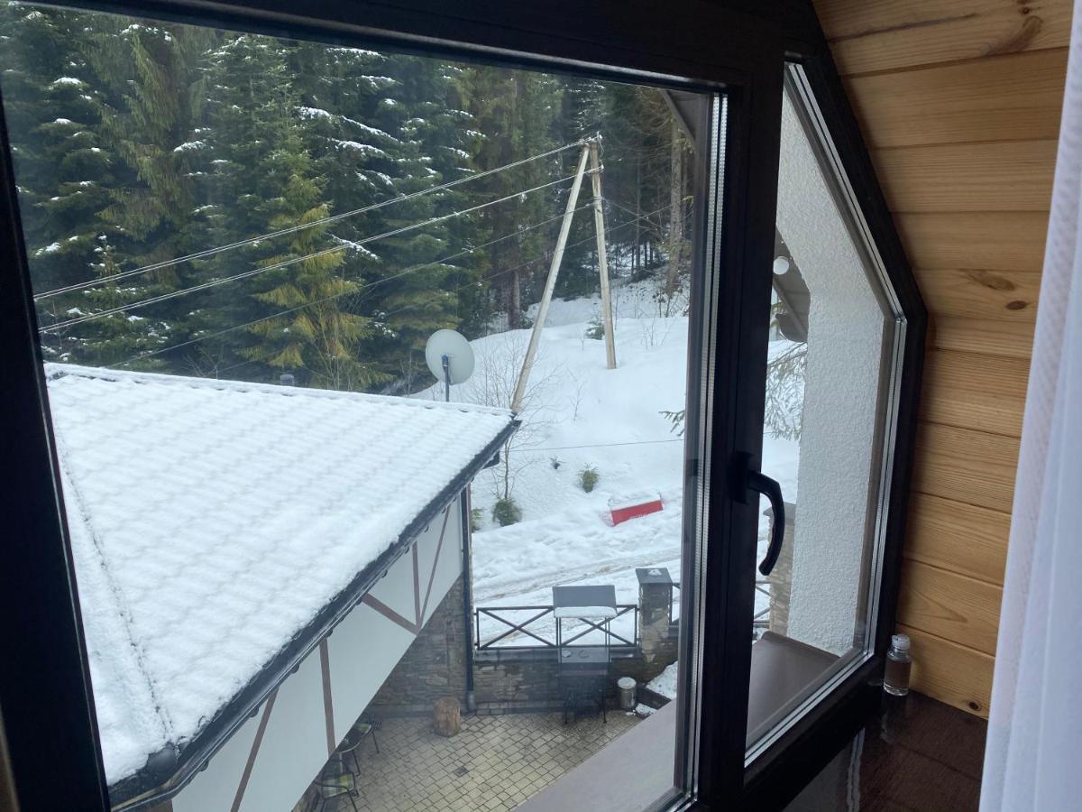 Феєрія Лісу Aparthotel Skhidnytsia Eksteriør bilde