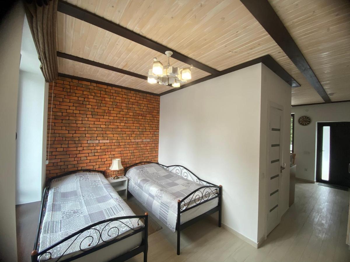 Феєрія Лісу Aparthotel Skhidnytsia Eksteriør bilde