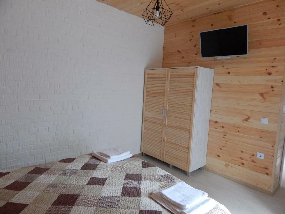Феєрія Лісу Aparthotel Skhidnytsia Eksteriør bilde